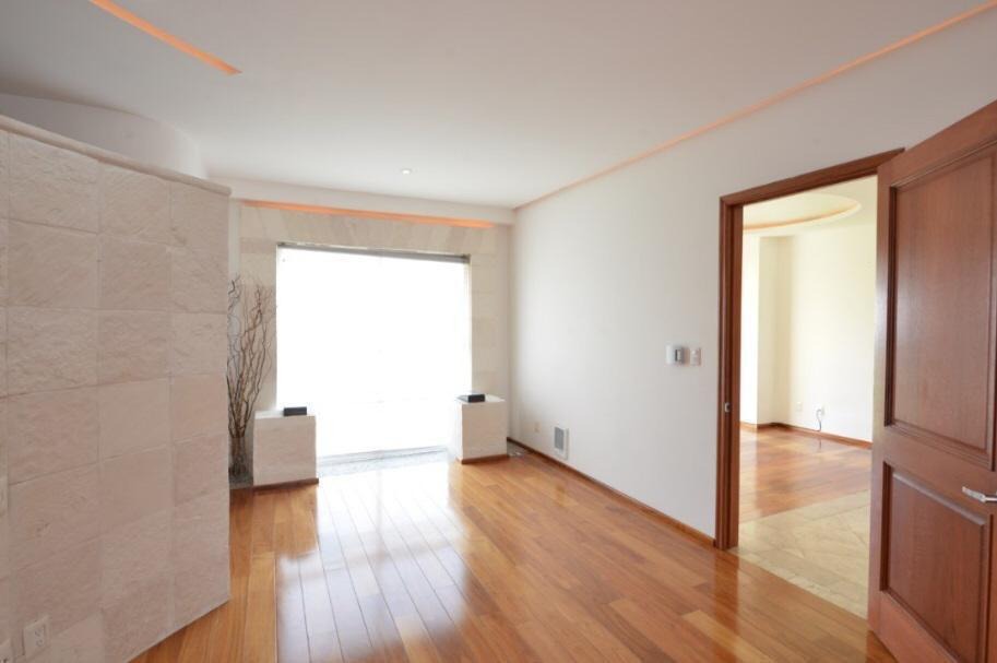 Estancia y distribución interior · PALMETTO 39 Bosque Real · 220 m²