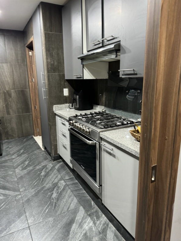 Cocina de la unidad · TIVÉ BORGO Bosque Real · 137 m²