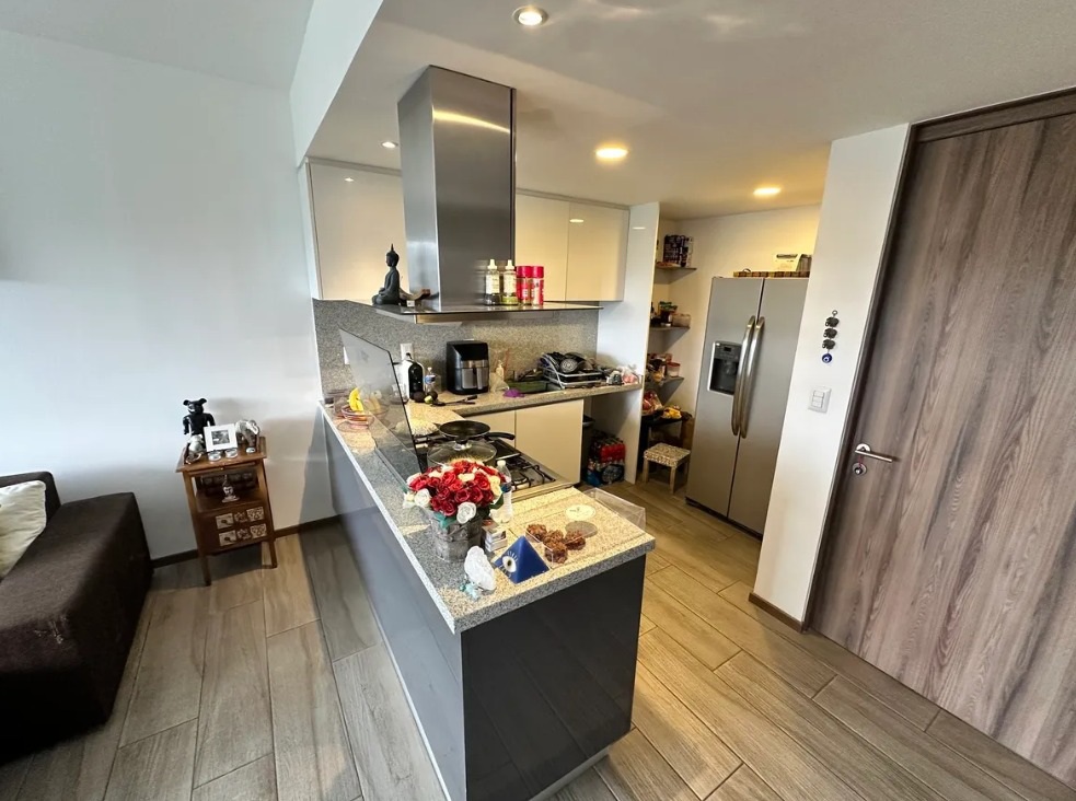 Cocina abierta · MORAT Bosque Real · 98 m²