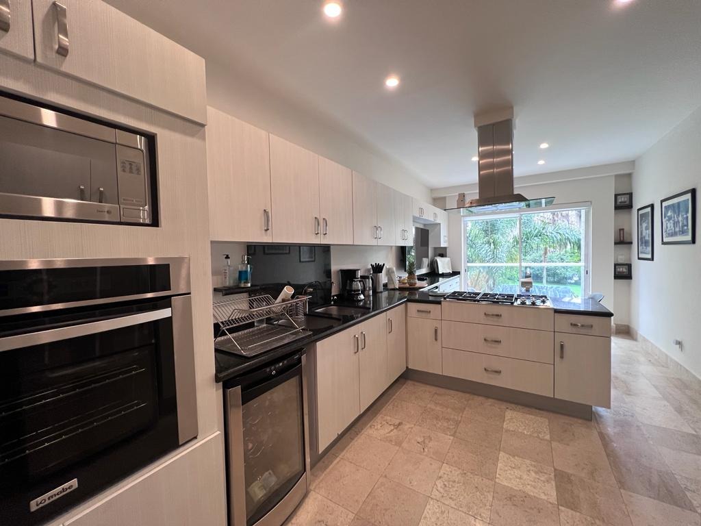 Fotografía 5 de la ficha · PALMETTO 30–32 Bosque Real · 220 m²