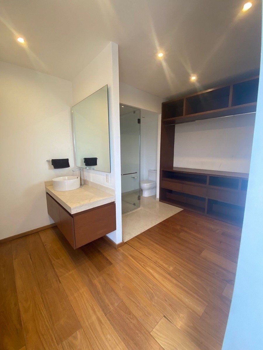 Fotografía 26 de la ficha · LA CÚSPIDE Bosque Real · 380 m²