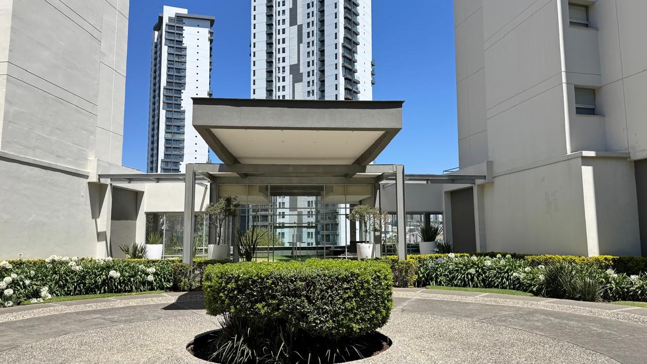 Fotografía 12 de la ficha · EL DUCAL Bosque Real · 305 m²