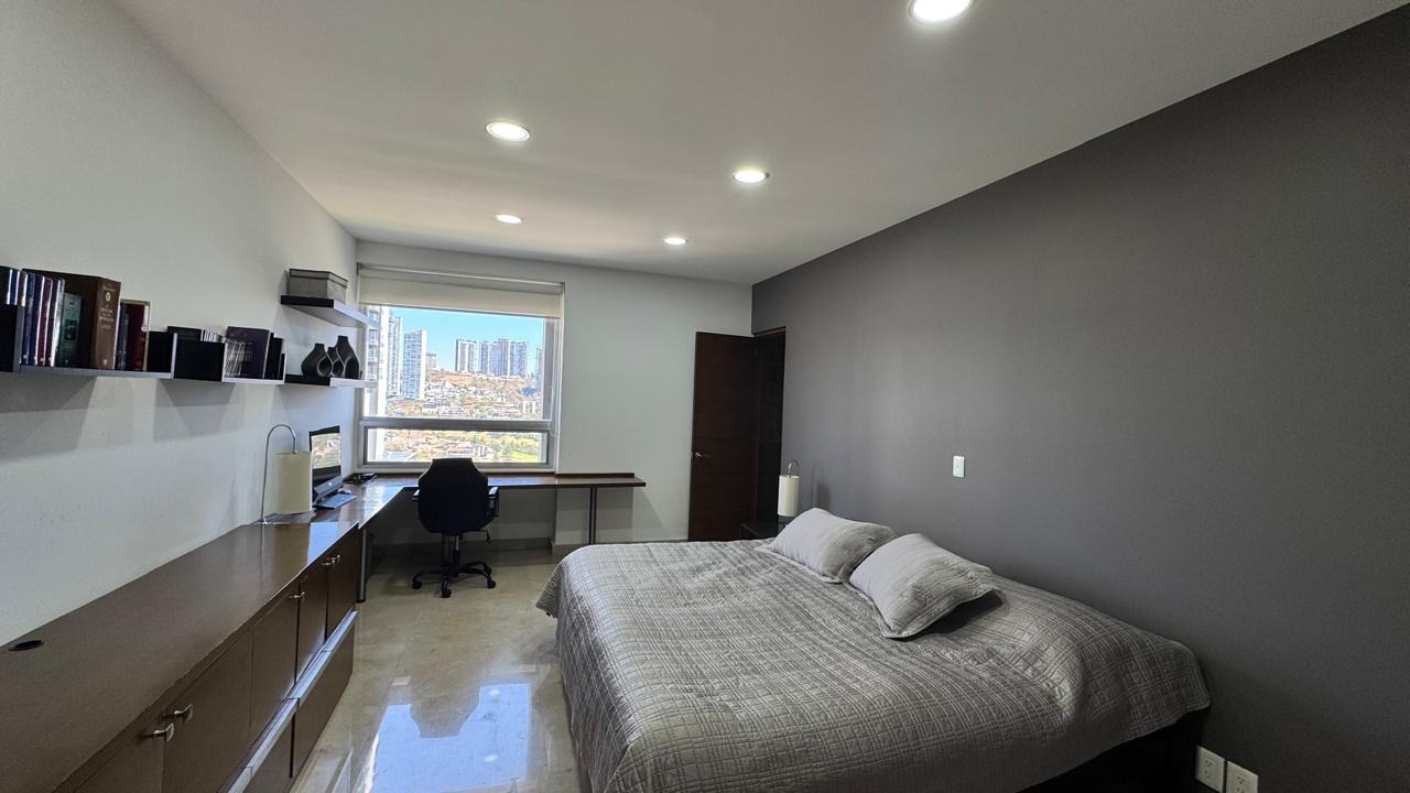 Fotografía 7 de la ficha · EL DUCAL Bosque Real · 305 m²