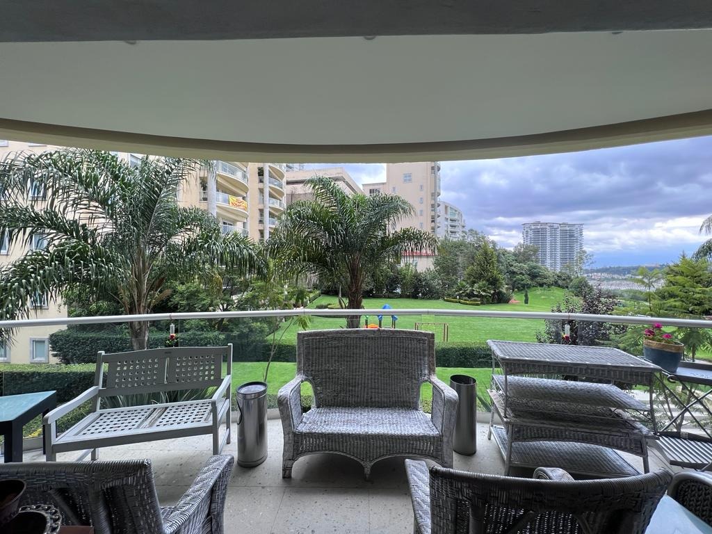 Fotografía 3 de la ficha · PALMETTO 30–32 Bosque Real · 220 m²